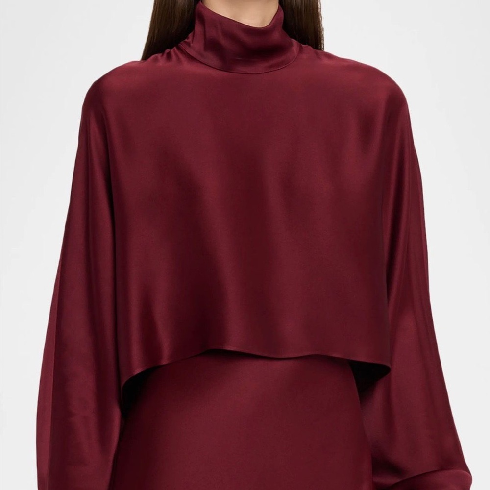 LAPOINTE 
Long-Sleeved Satin Caftan Top
Brand new with tag
Color crimson